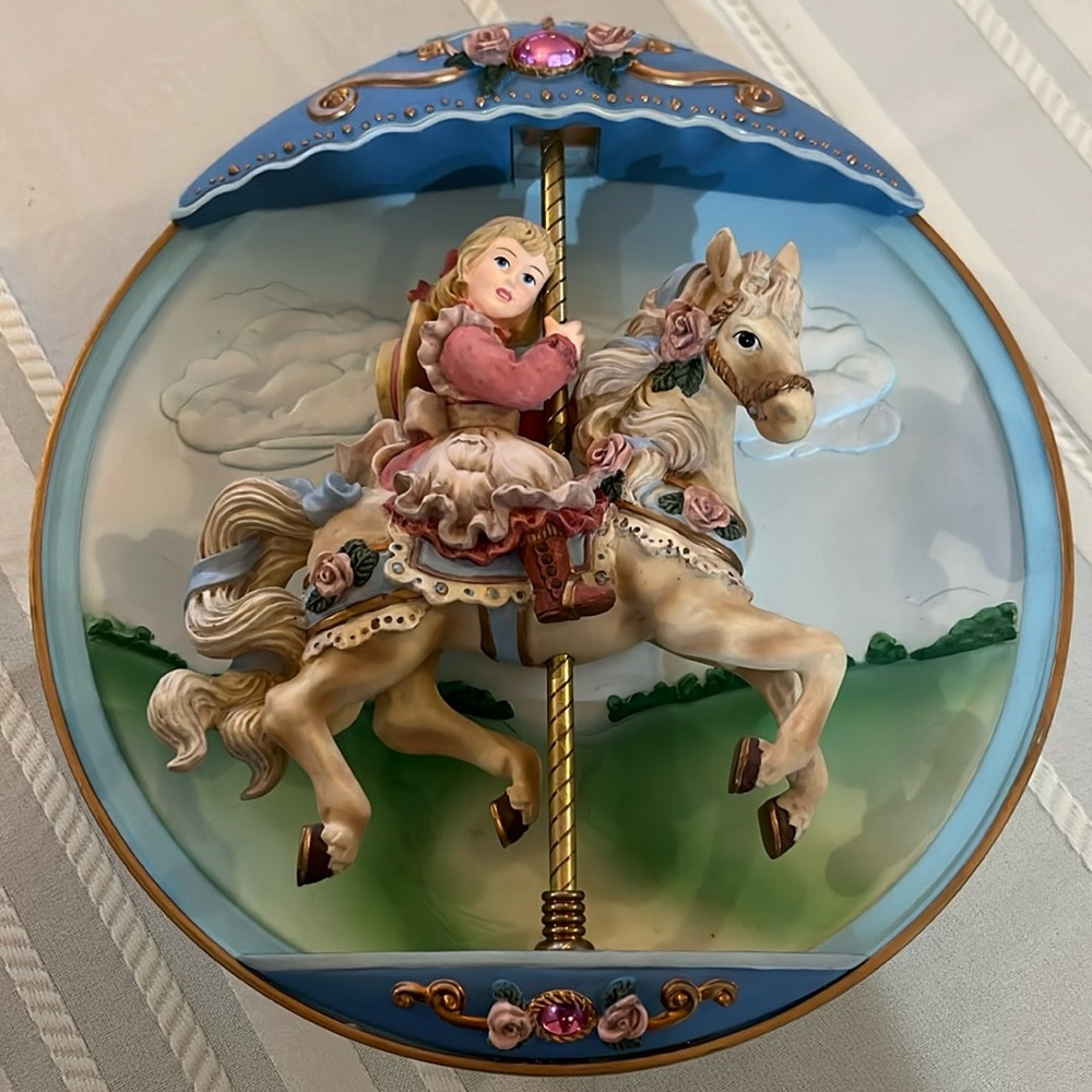 Bradford exchange musical plate